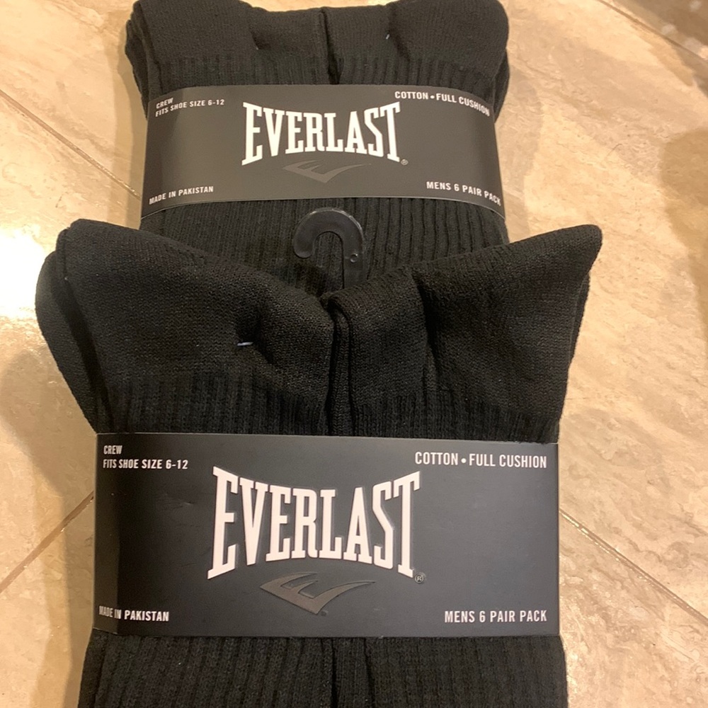 2 Six Packs Everlast Socks